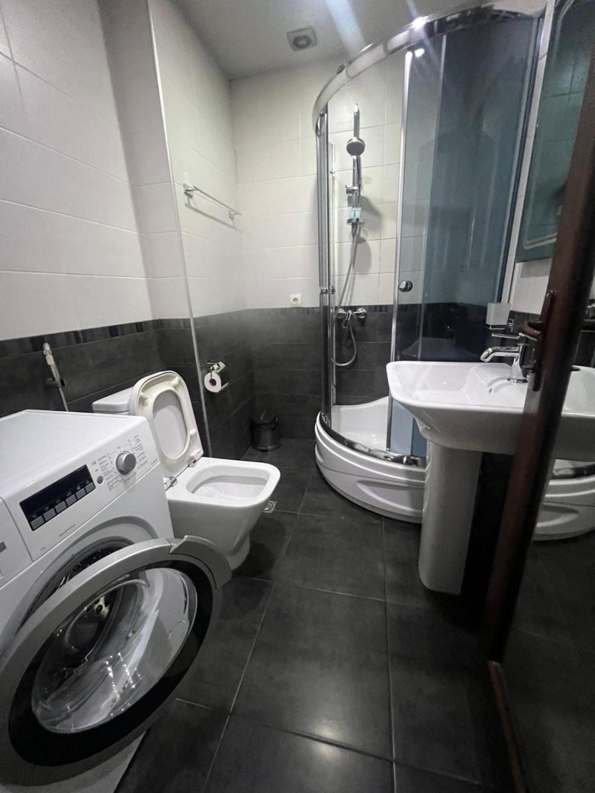 Seaview Panoramic Apartments Orbi Sea Towers Batumi באטומי מראה חיצוני תמונה